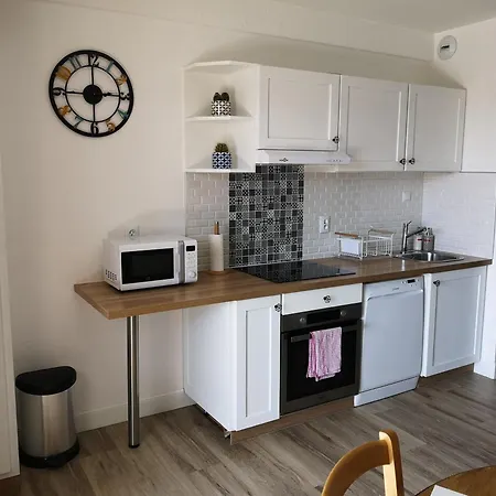 Magnifique T2 Standing Piscine Proche شقة